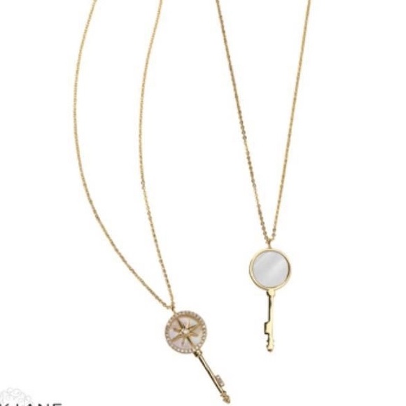 The Da Vinci (A Rotational Pendant) simple and versatile  Davinci necklace